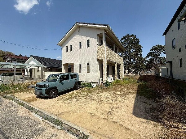 岡山県倉敷市西岡